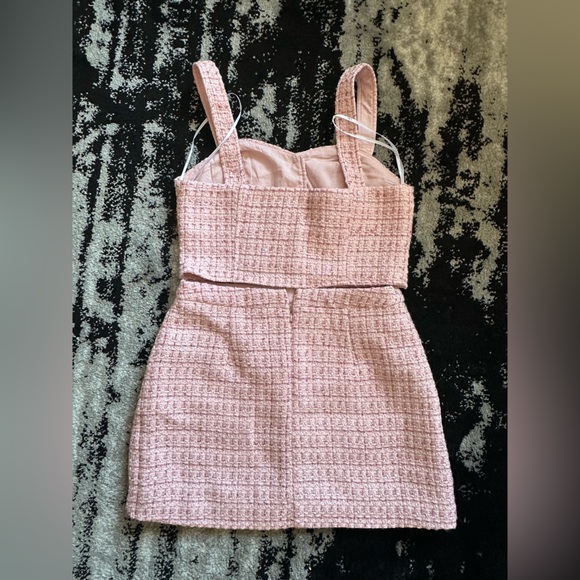 Lulus Pink Tweed skirt set size Large - Picture 3 of 3